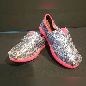 Toddler Bob's Slip On Shoes Size 7 Toddler